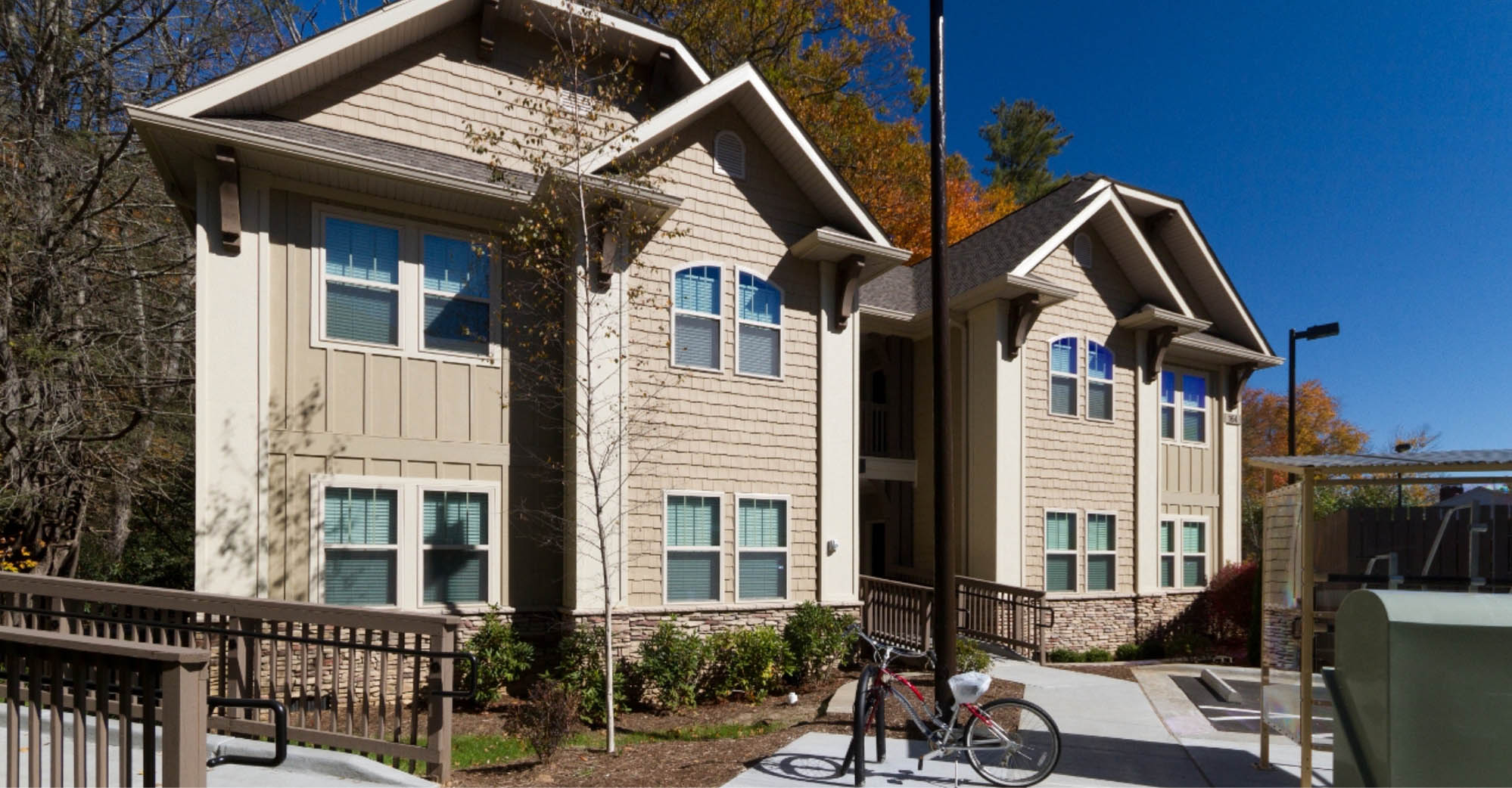 greenway cove boone student living front exterior shot